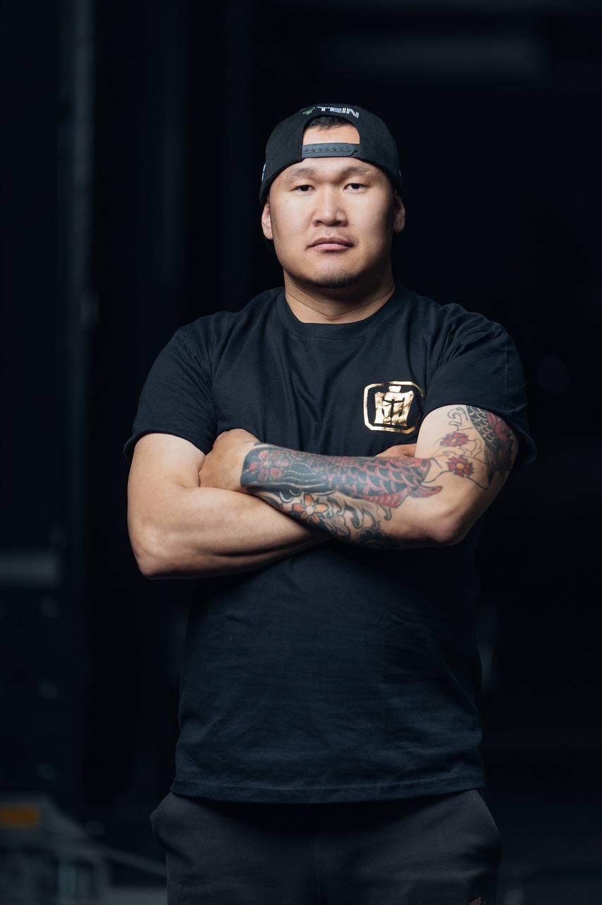 Э.Хадбаатар